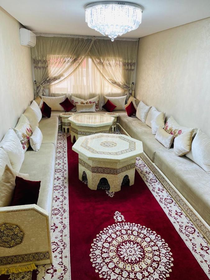 Superbe Appartement Au Coeur De Casablanca Kültér fotó