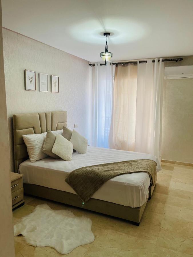 Superbe Appartement Au Coeur De Casablanca Kültér fotó